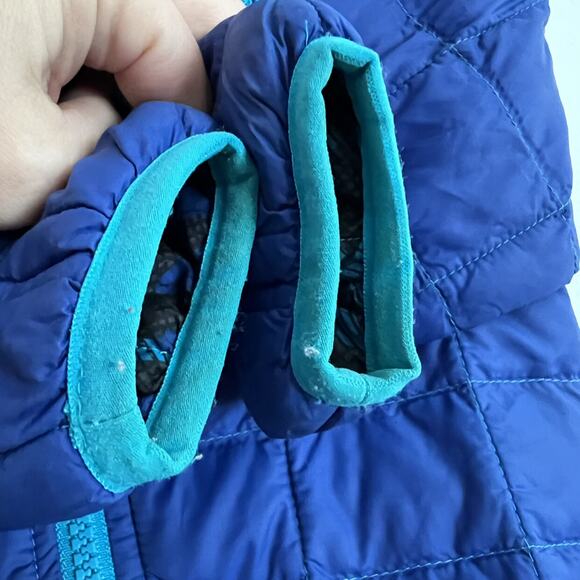 The North Face Blue Jacket - Picture 12 of 12